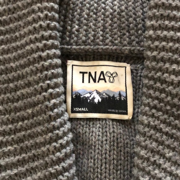 Aritzia TNA long lambwool sweater jacket - Picture 3 of 13